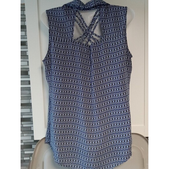 Zac & Rachel Print Button up blouse - Picture 2 of 4